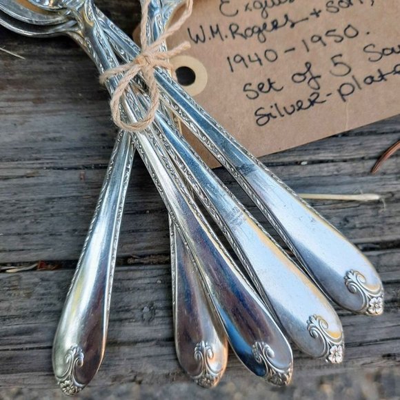 Set of 5 Antique 'Exquisite' silverplate tablespoons - Picture 2 of 4